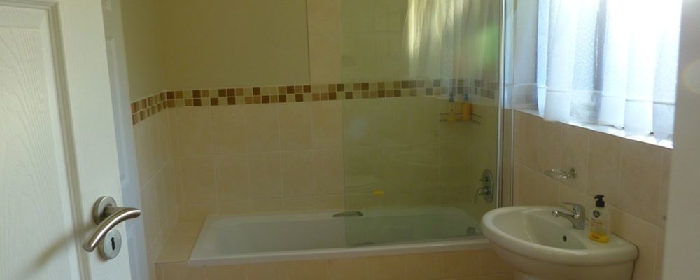 Eden Rose Manor B&B Ла Мерси Екстериор снимка
